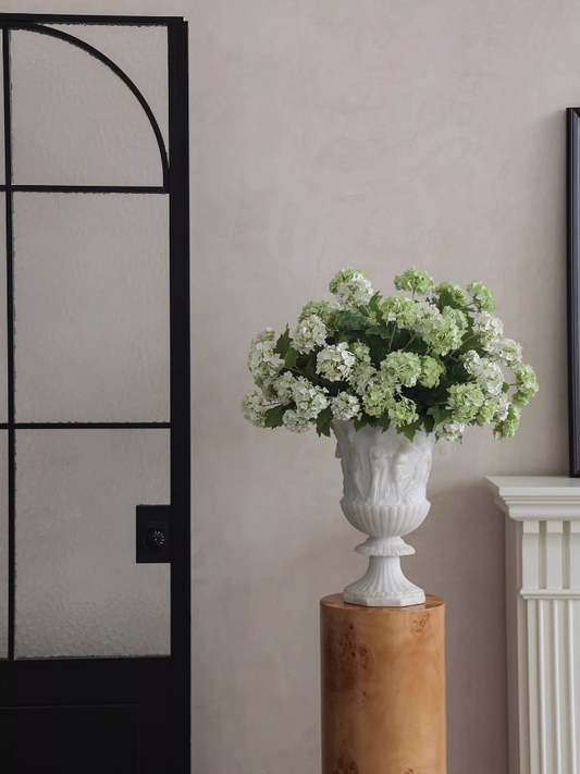 Aurelian Bloom – Roman Figure Jade-Style Hydroponic Vase Centerpiece